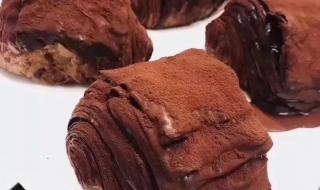在甜食上撒一点盐